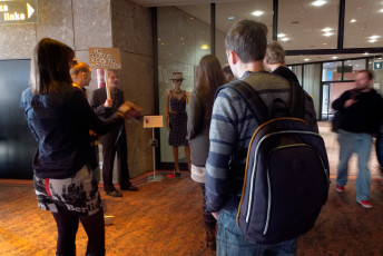 31C3 065 - Die Durchschaubare