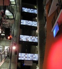 TroiCade multifloor at SIGINT2012 - random picture animation by ST