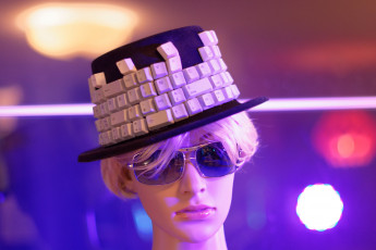 Die Datendealerin 02 (Atelier Preview)